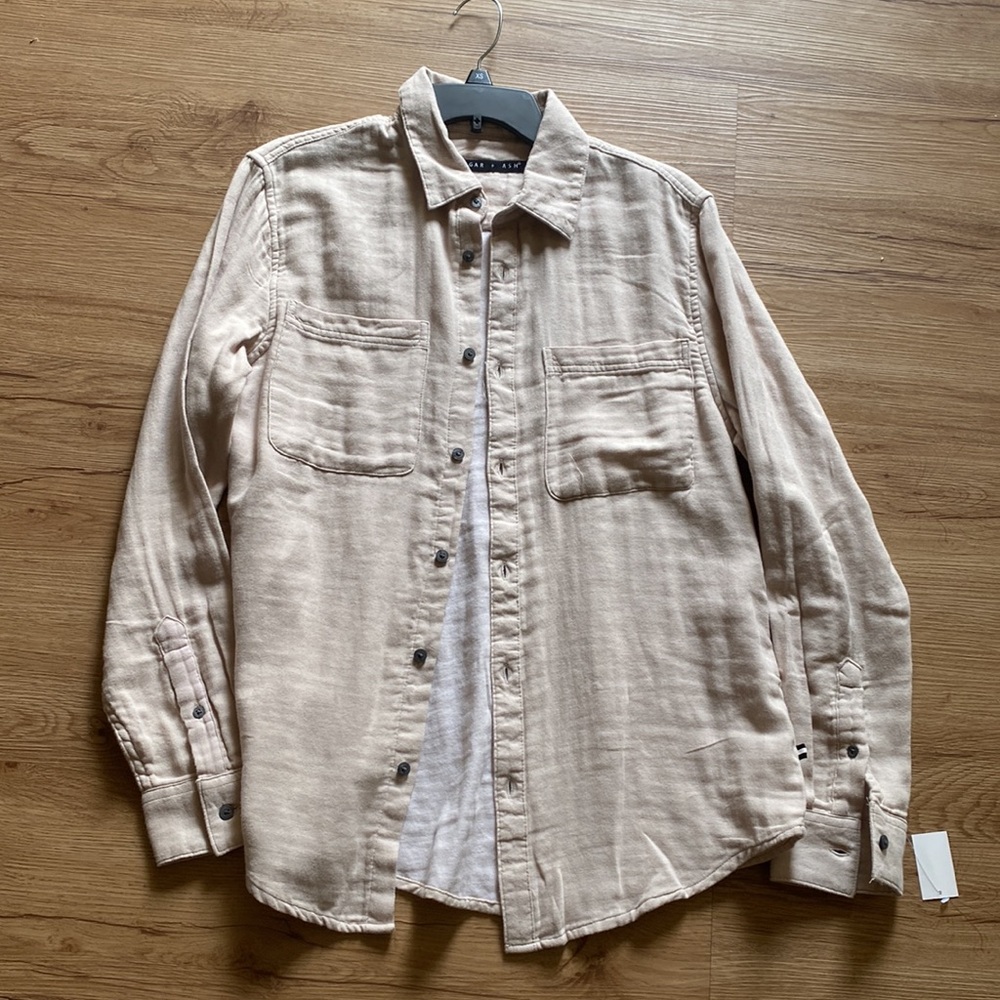 NWT Edgar + Ash Taupe beige button up long sleeve shirt